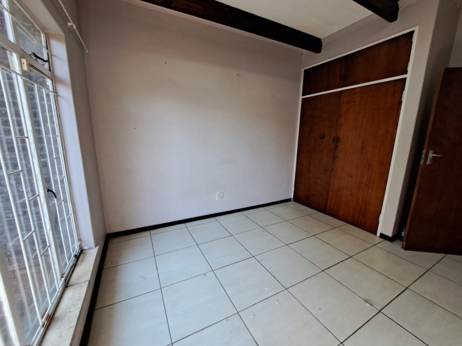 3 Bedroom Property for Sale in Safari Gardens North West
